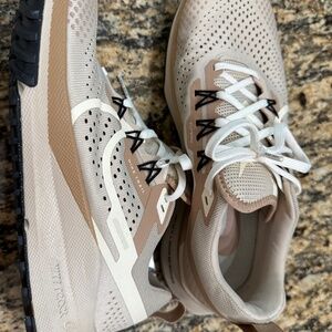 Nike women's sneakers size 9